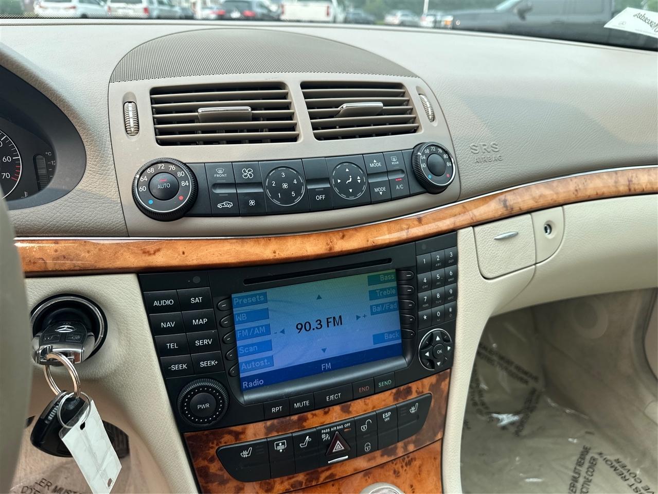 Mercedes-Benz E-Class  2006