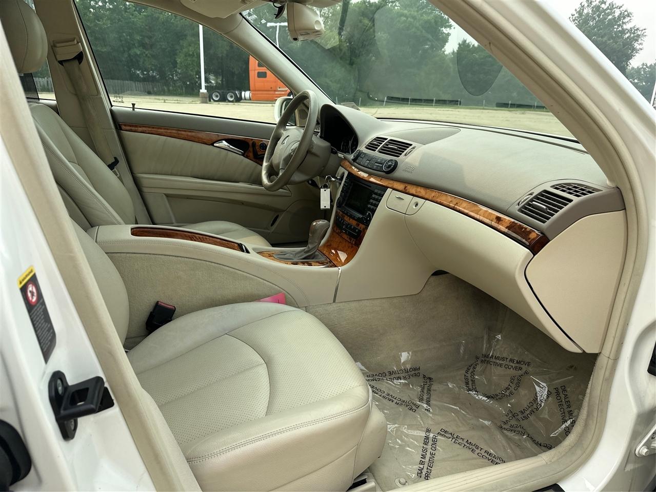 Mercedes-Benz E-Class  2006