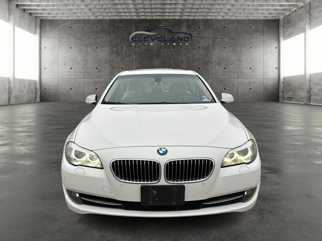 BMW 5-Series  2013