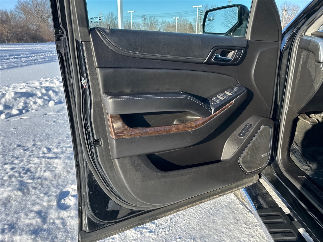 Chevrolet Suburban  2016