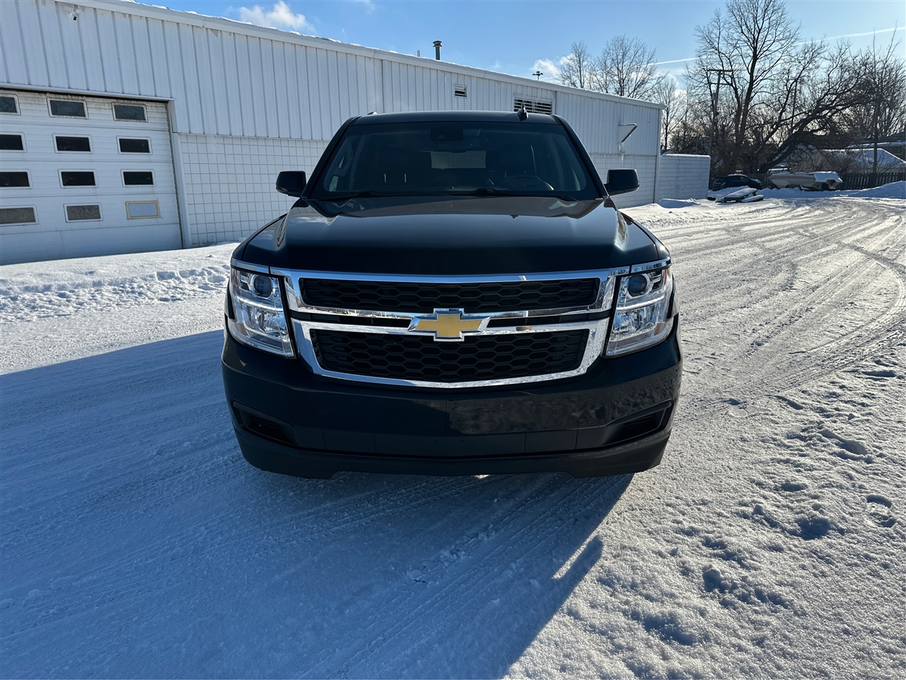 Chevrolet Suburban  2016