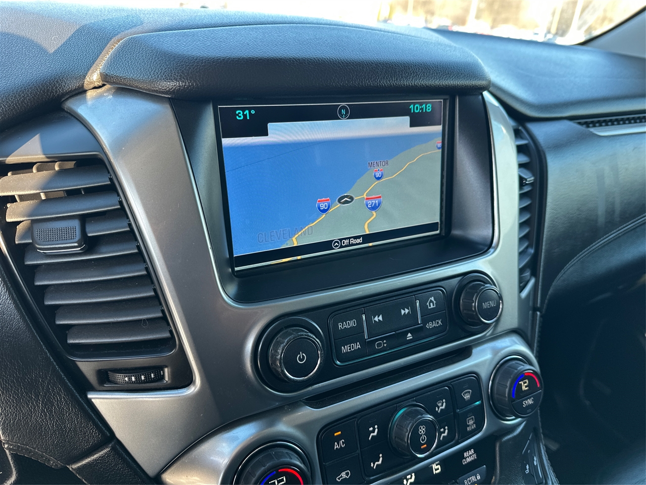 Chevrolet Suburban  2016