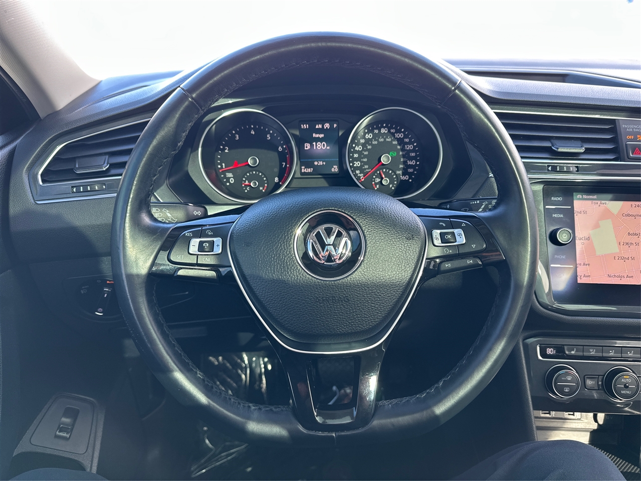 Volkswagen Tiguan  2018