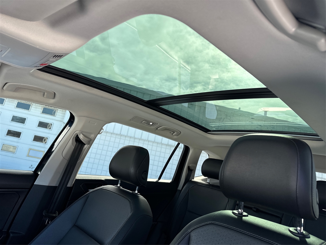 Volkswagen Tiguan  2018