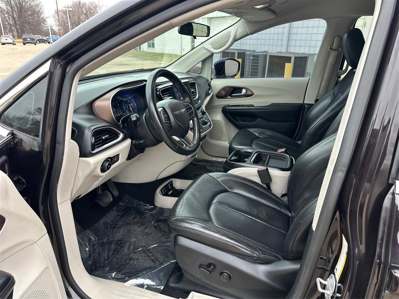 Chrysler Pacifica  2018