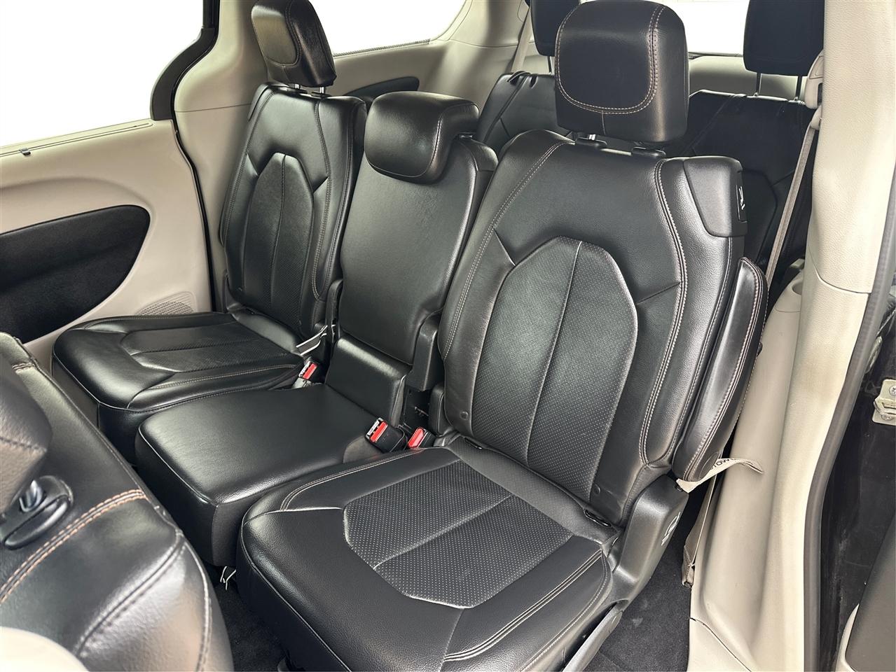 Chrysler Pacifica  2018