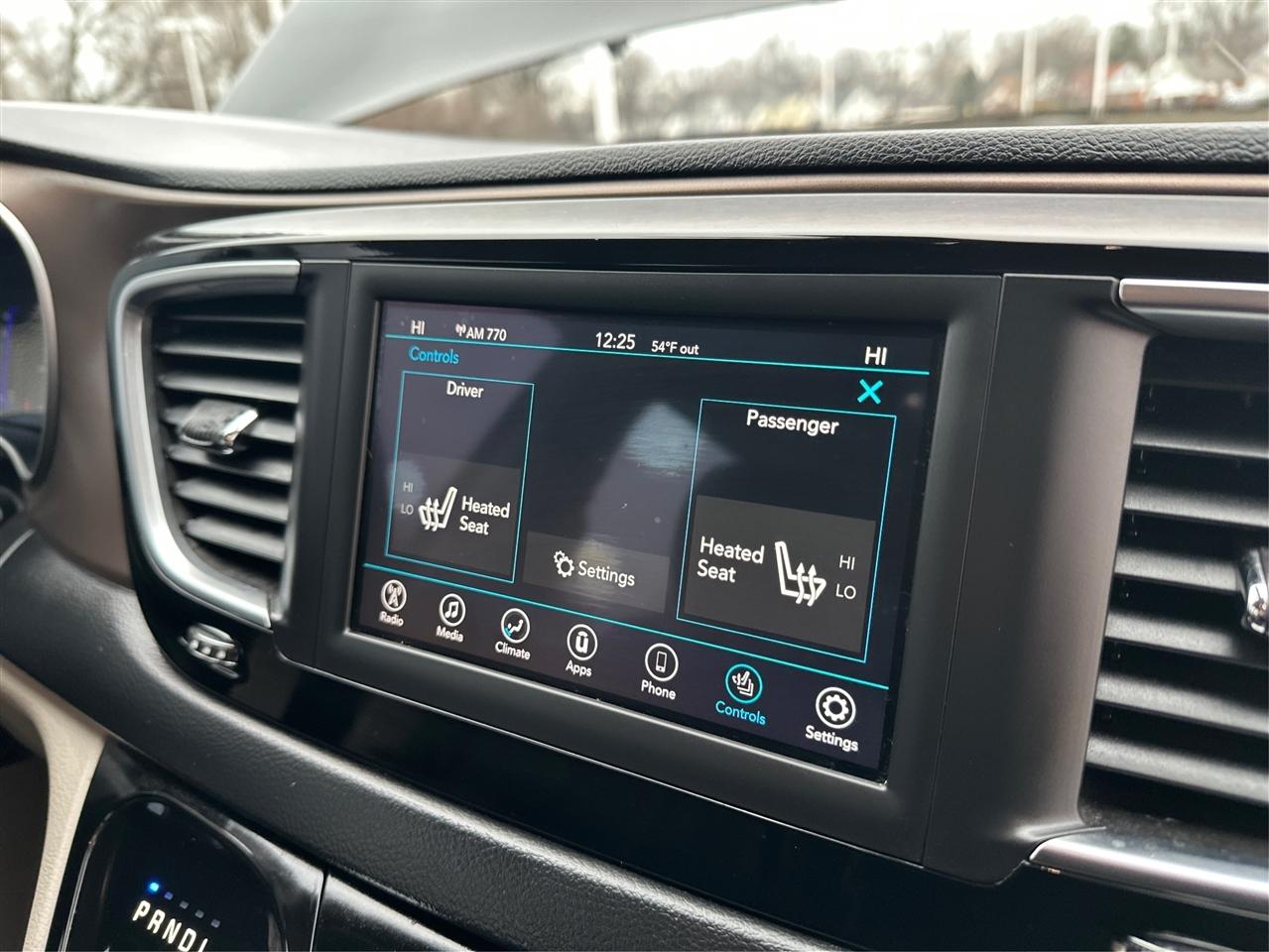 Chrysler Pacifica  2018