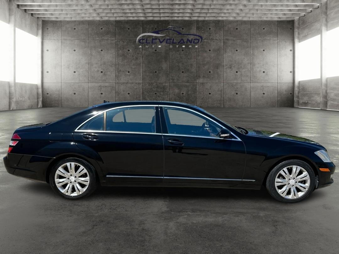 Mercedes-Benz S-Class  2009