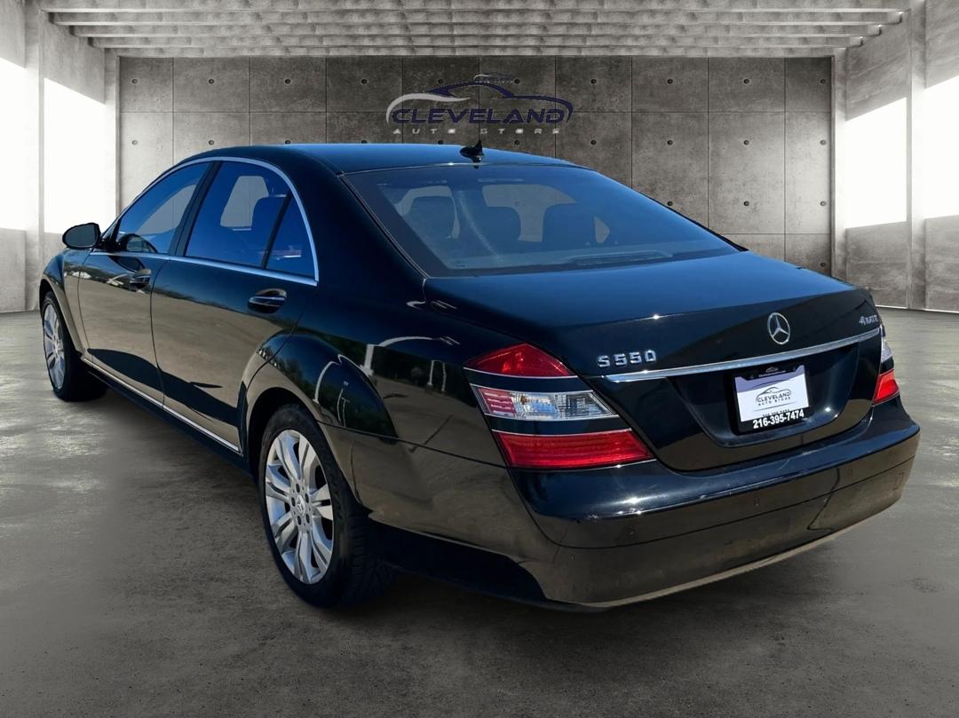 Mercedes-Benz S-Class  2009