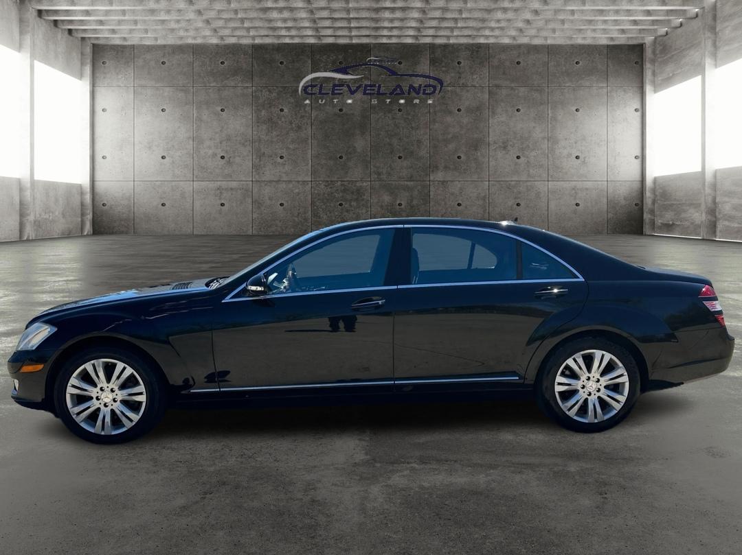 Mercedes-Benz S-Class  2009