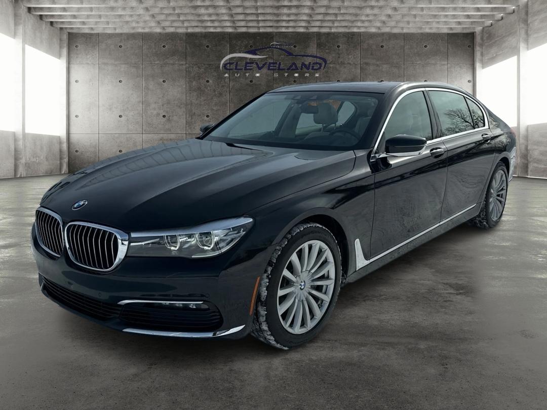 BMW 7-Series  2018