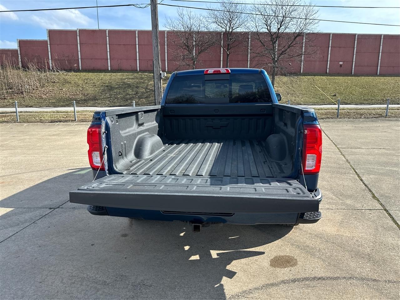 Chevrolet Silverado 1500  2018