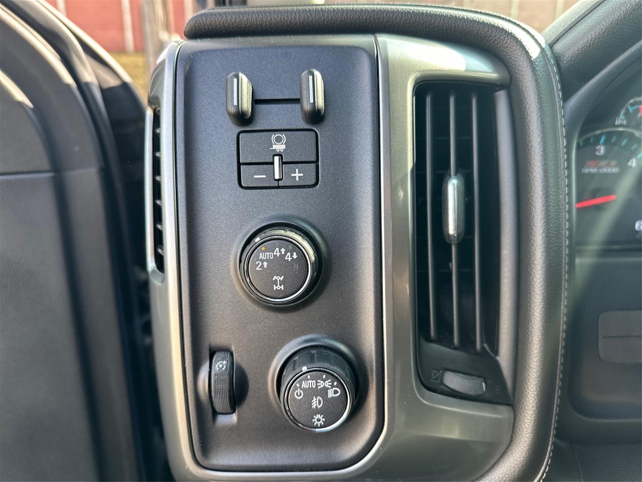 Chevrolet Silverado 1500  2018