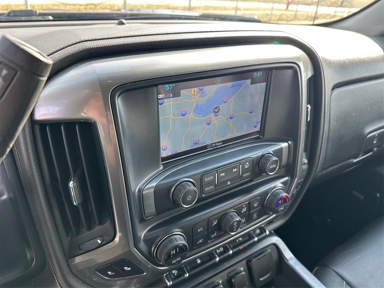 Chevrolet Silverado 1500  2018