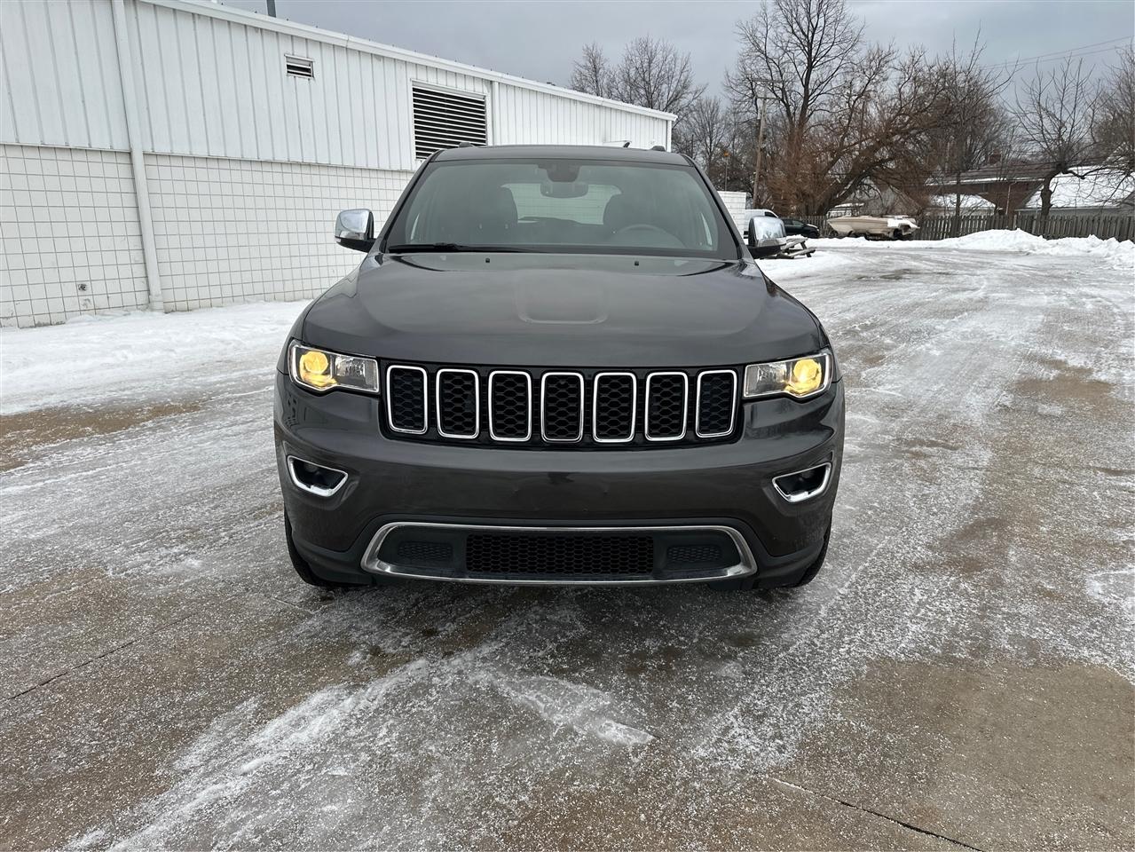 Jeep Grand Cherokee  2018
