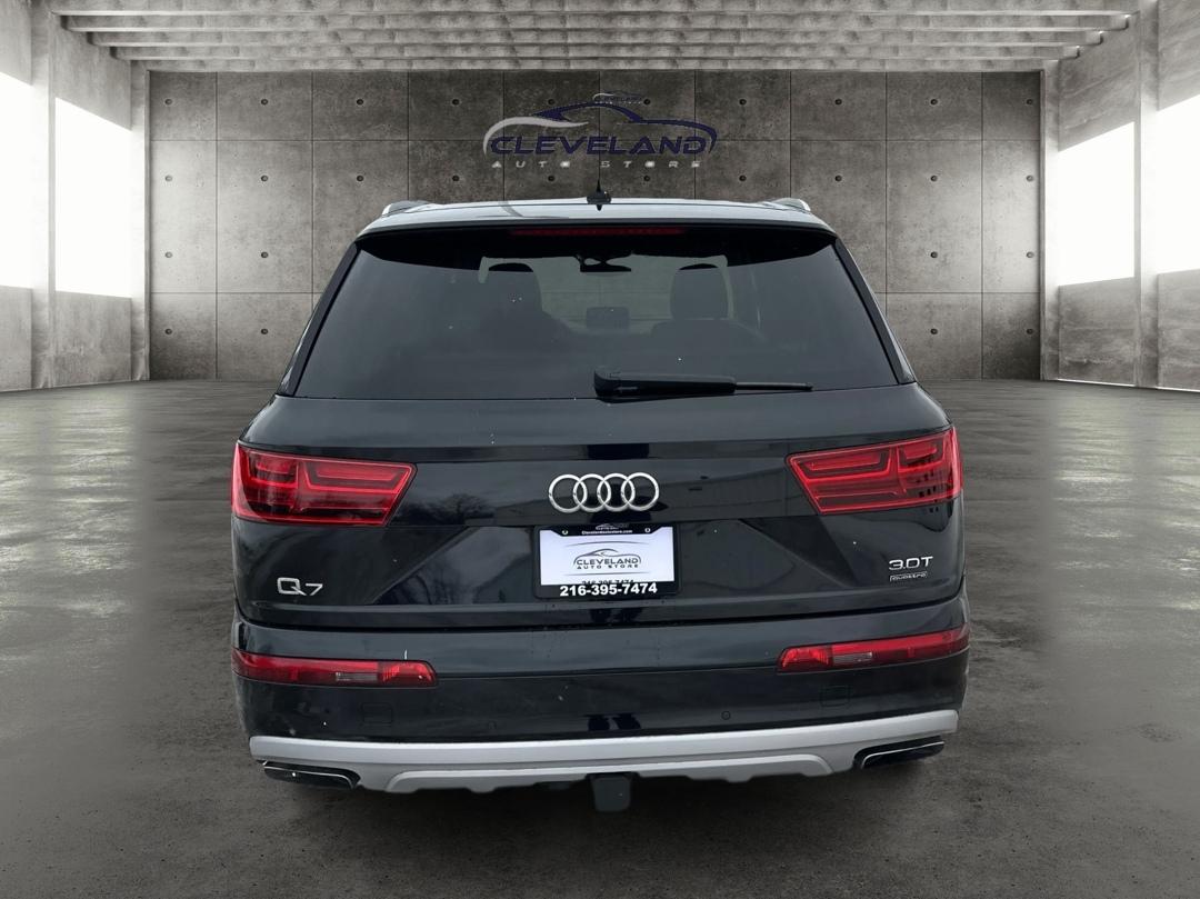 Audi Q7  2017