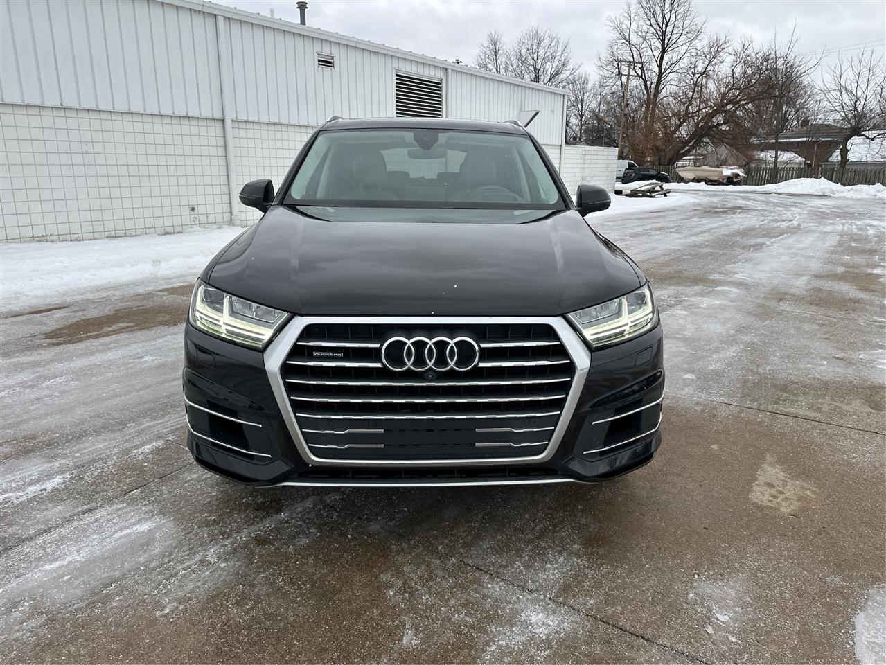 Audi Q7  2017