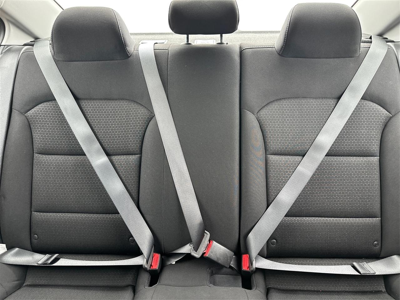 Hyundai Elantra  2018