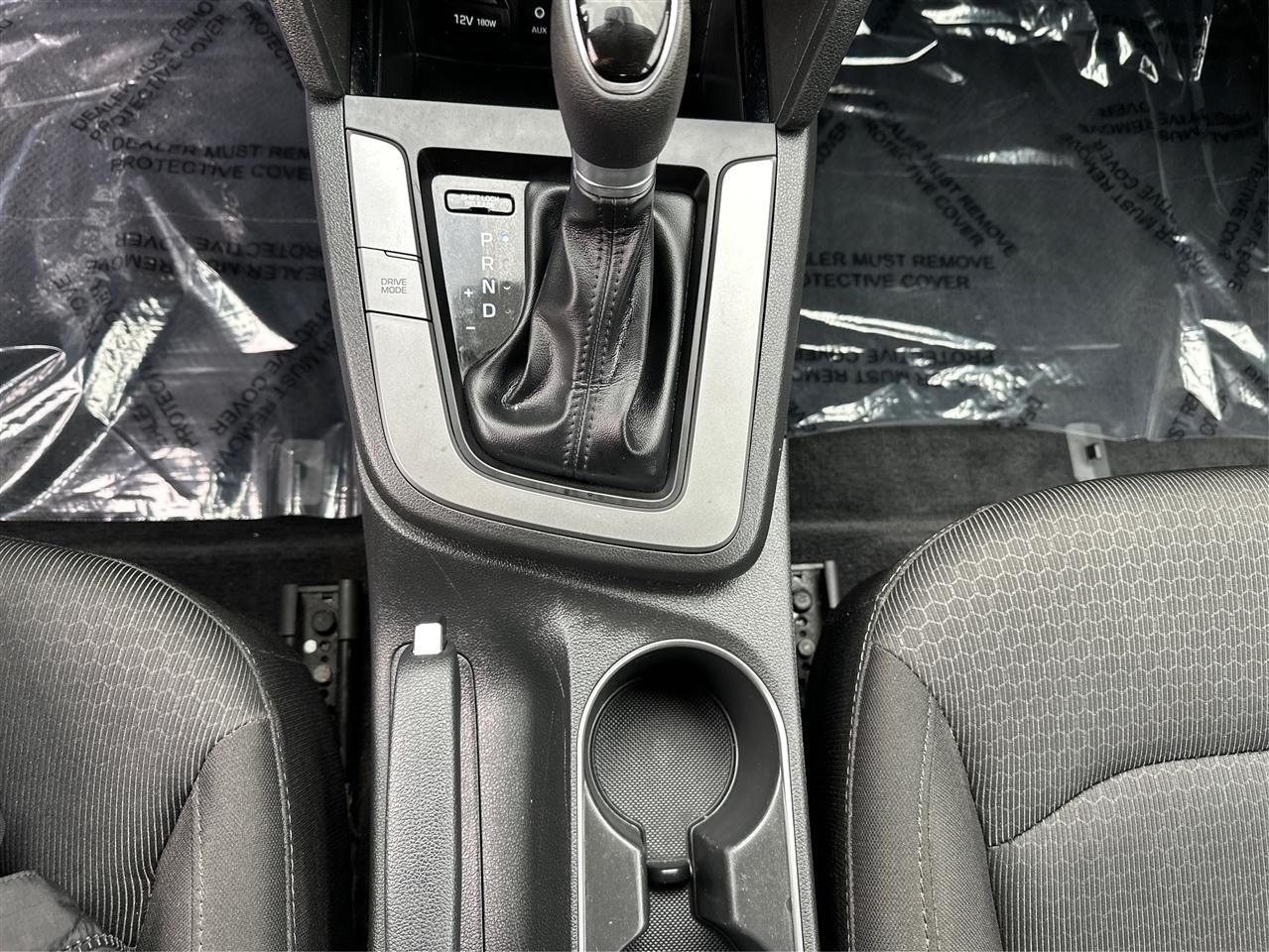 Hyundai Elantra  2018