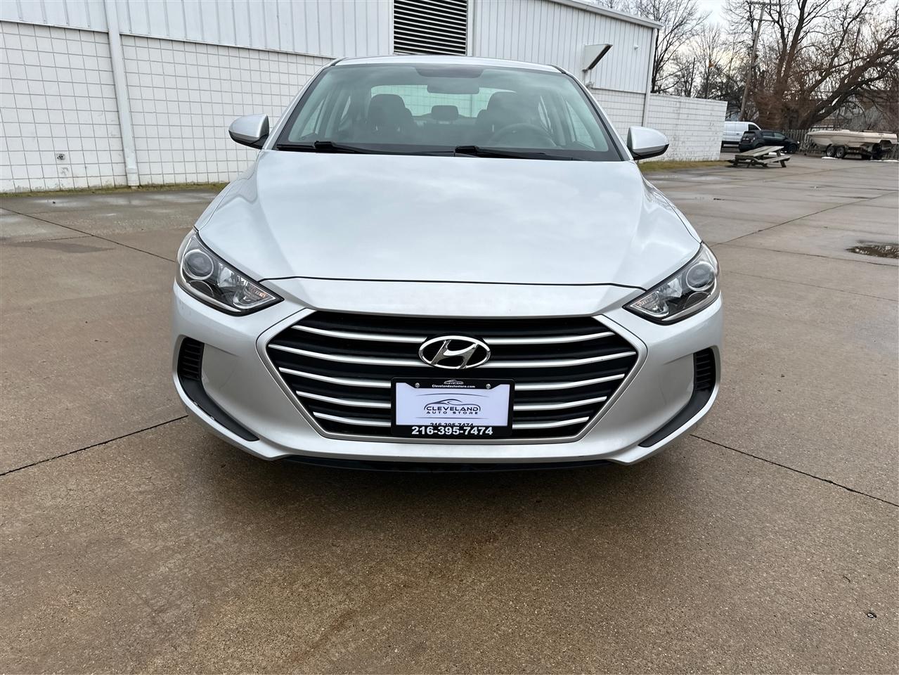 Hyundai Elantra  2018