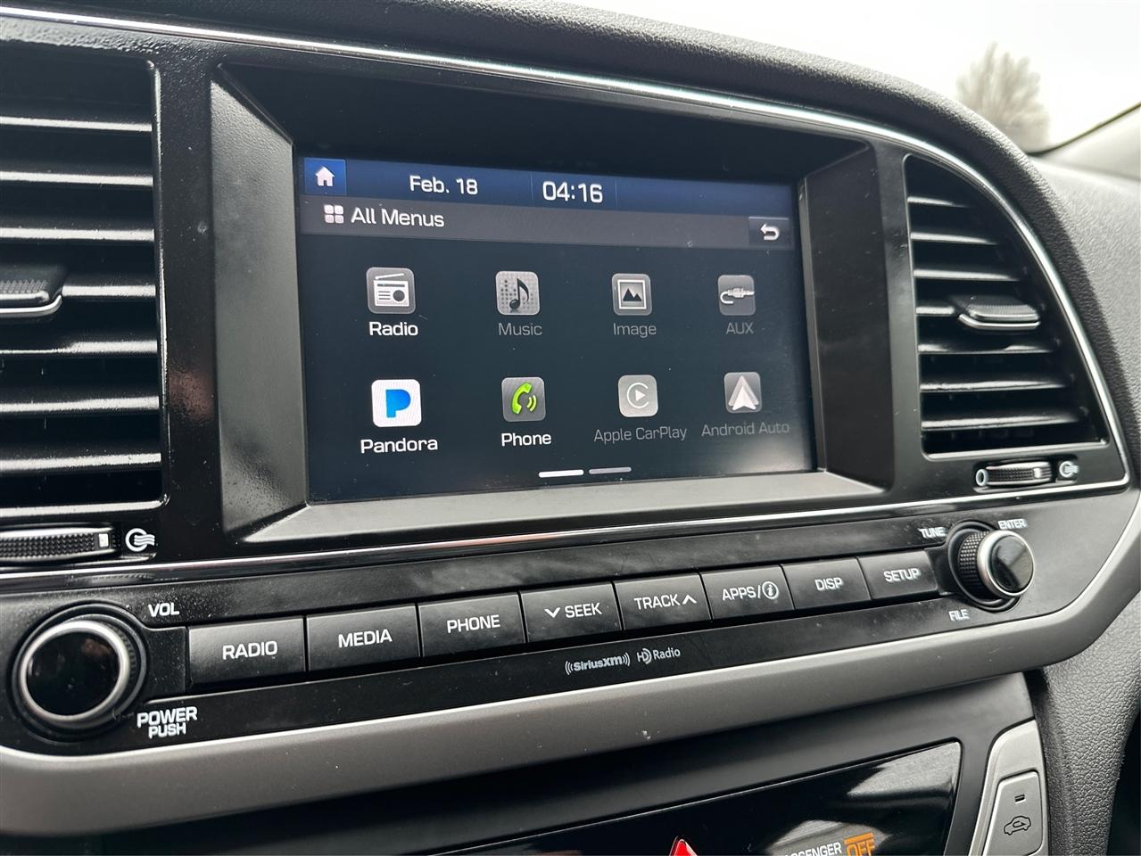 Hyundai Elantra  2018