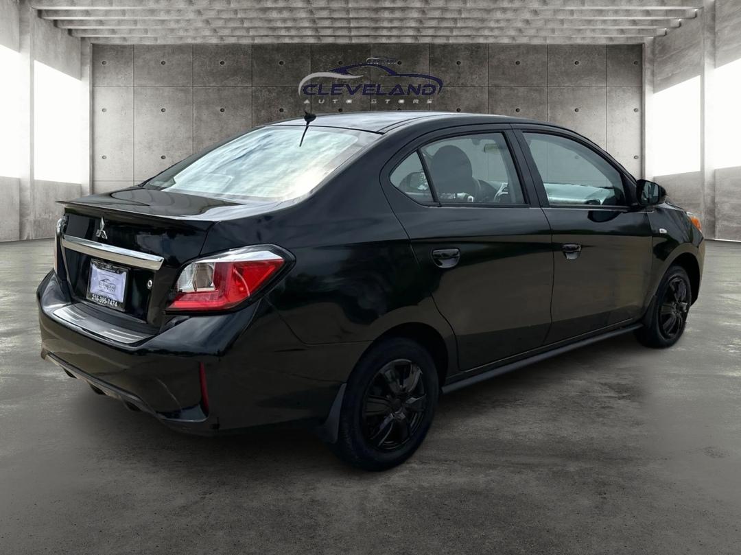 Mitsubishi Mirage G4  2022