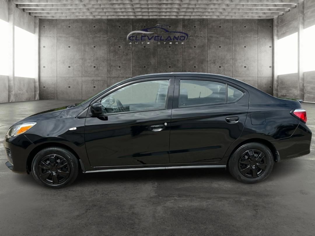 Mitsubishi Mirage G4  2022
