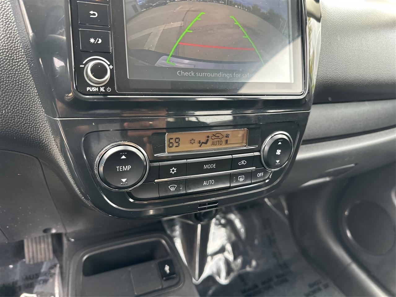 Mitsubishi Mirage G4  2022