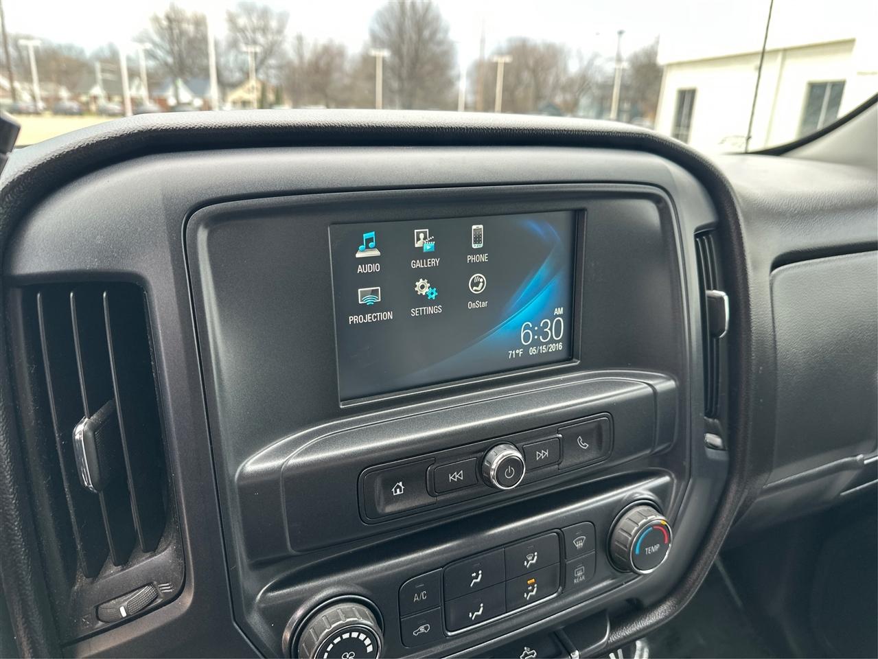 Chevrolet Silverado 1500  2016