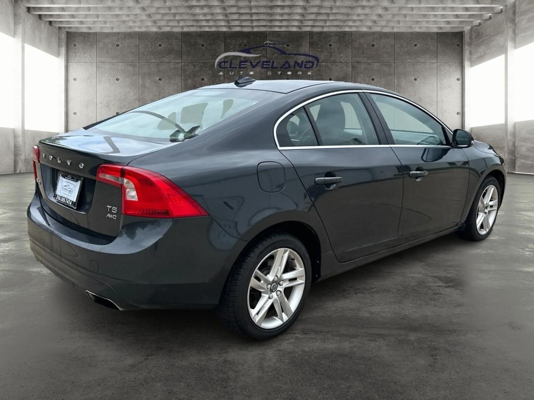 Volvo S60  2015