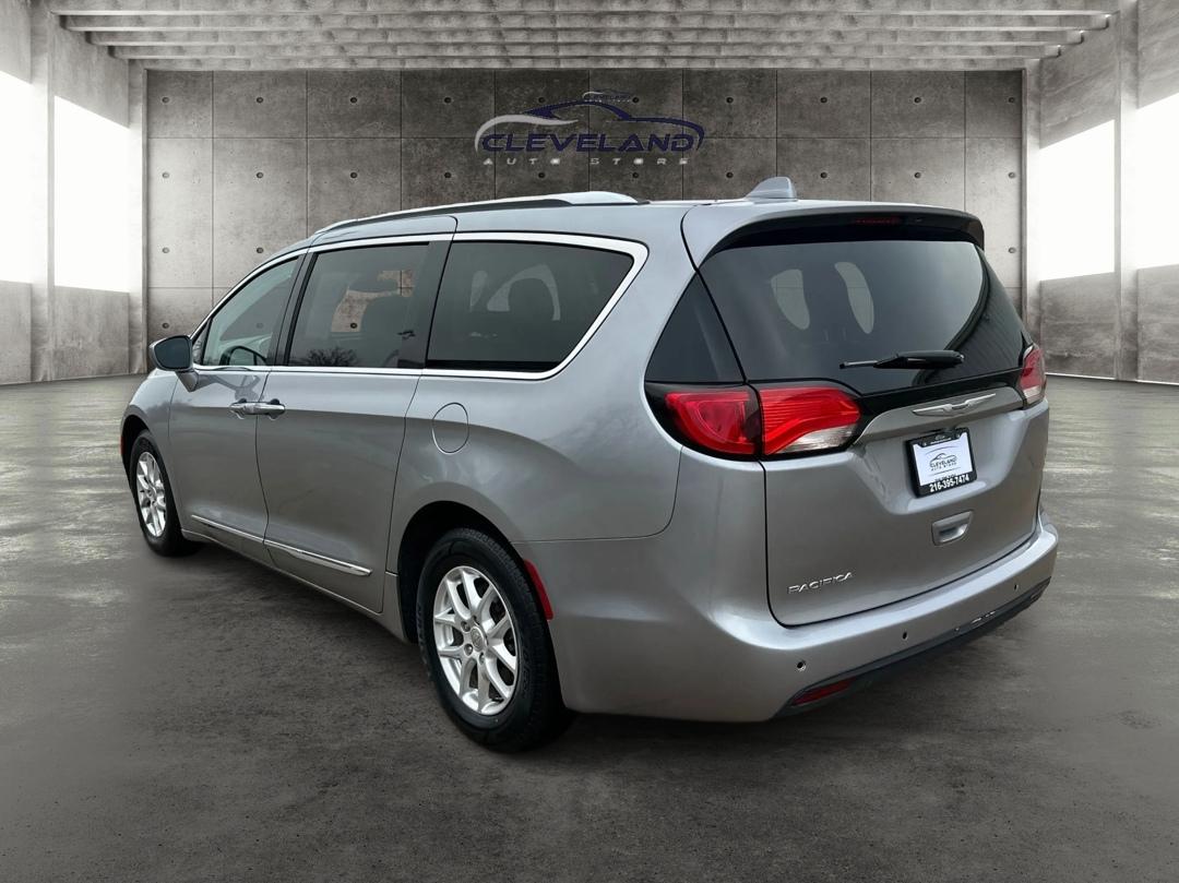 Chrysler Pacifica  2020