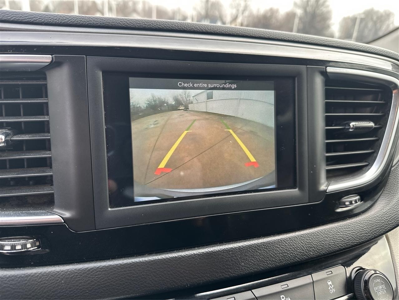 Chrysler Pacifica  2020