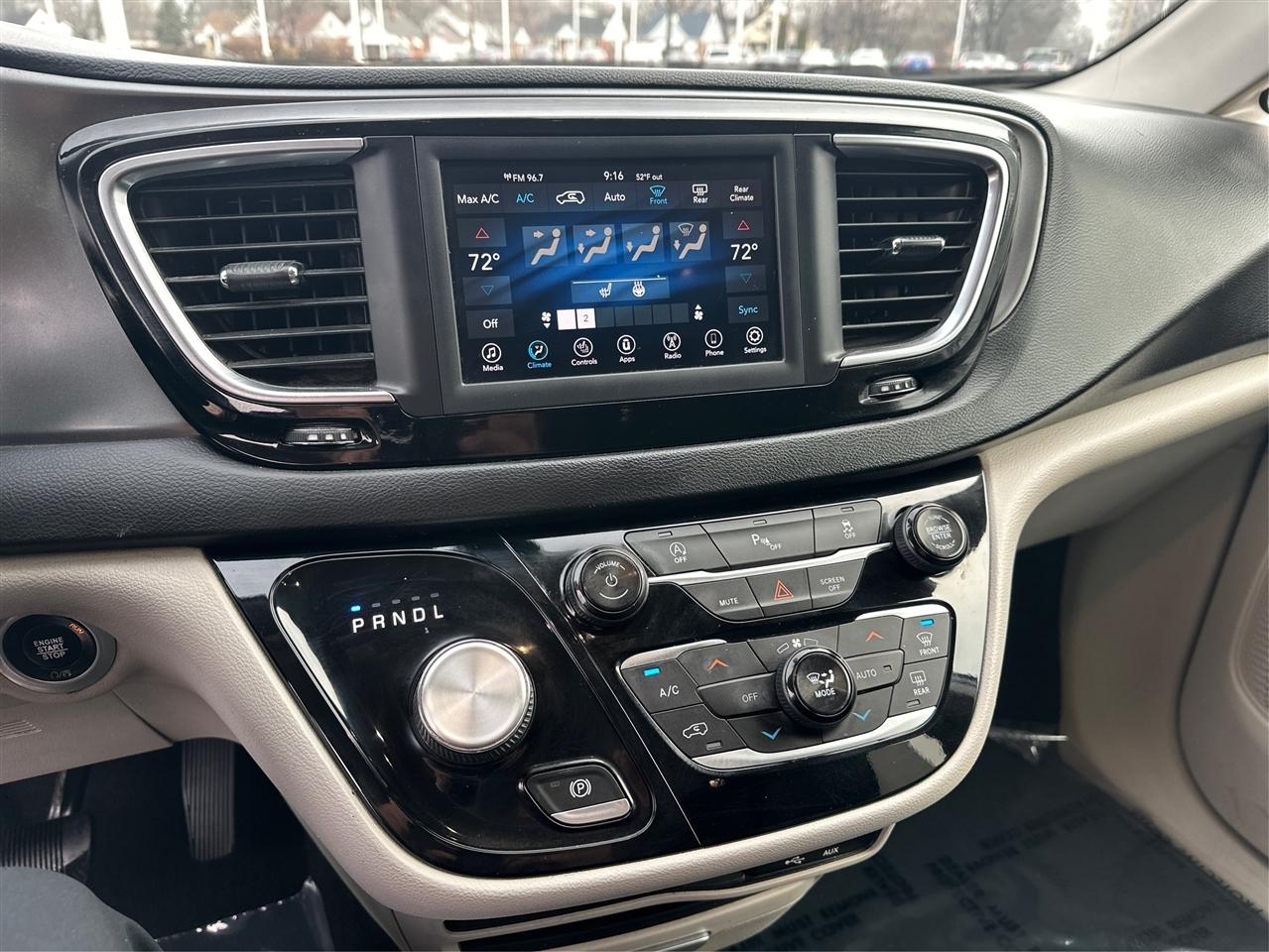 Chrysler Pacifica  2020