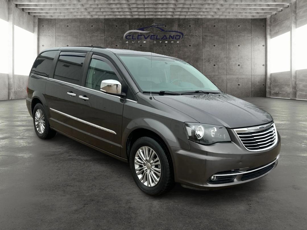 2016 Chrysler Town & Country TOURING L