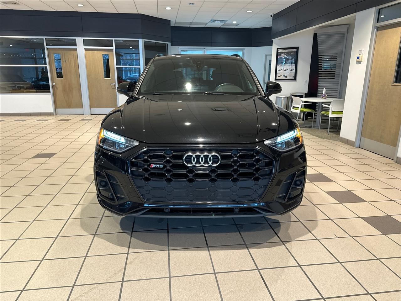 Audi SQ5  2021