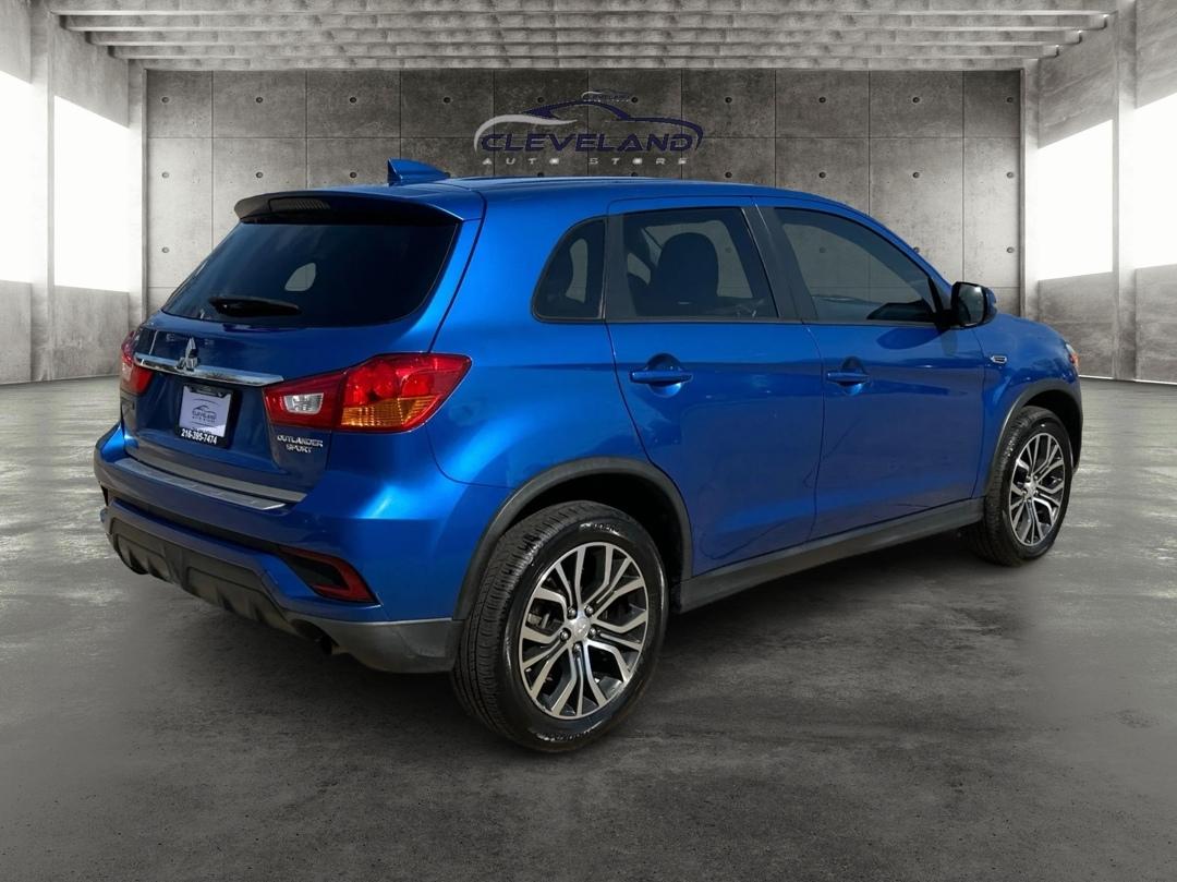 Mitsubishi Outlander Sport  2019