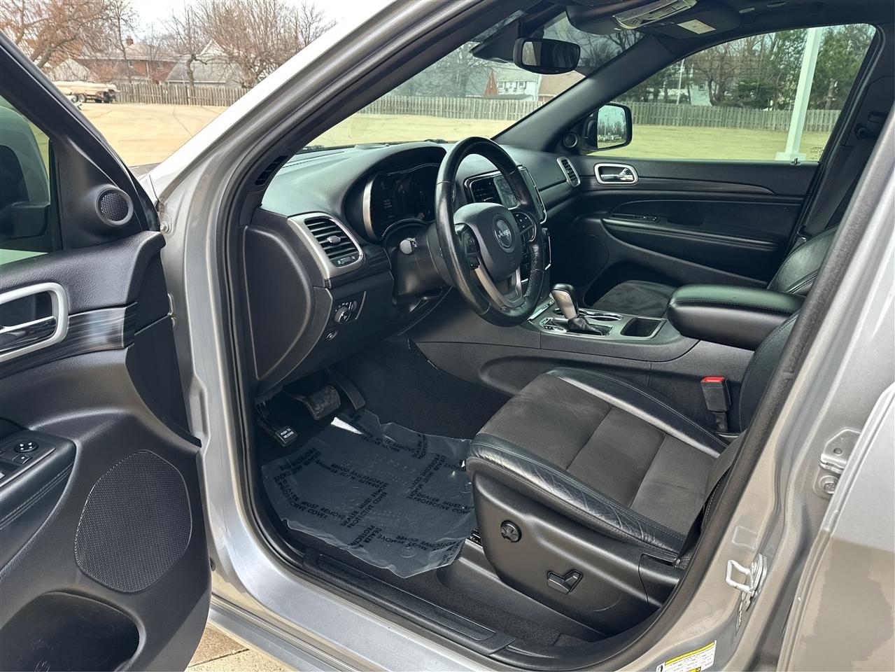 Jeep Grand Cherokee  2021