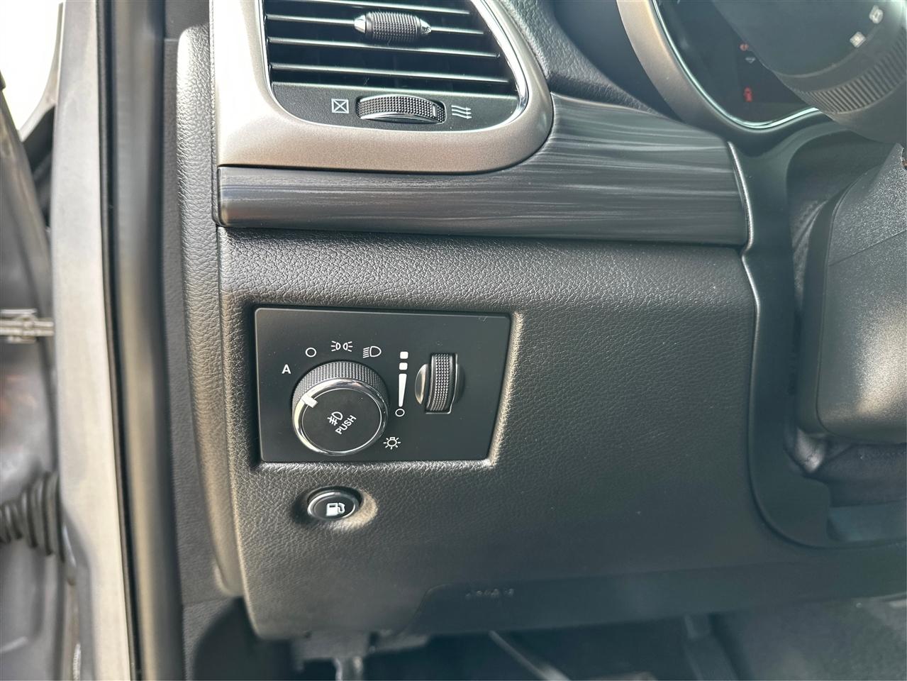 Jeep Grand Cherokee  2021