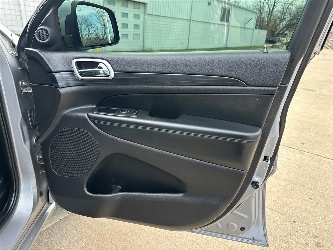 Jeep Grand Cherokee  2021