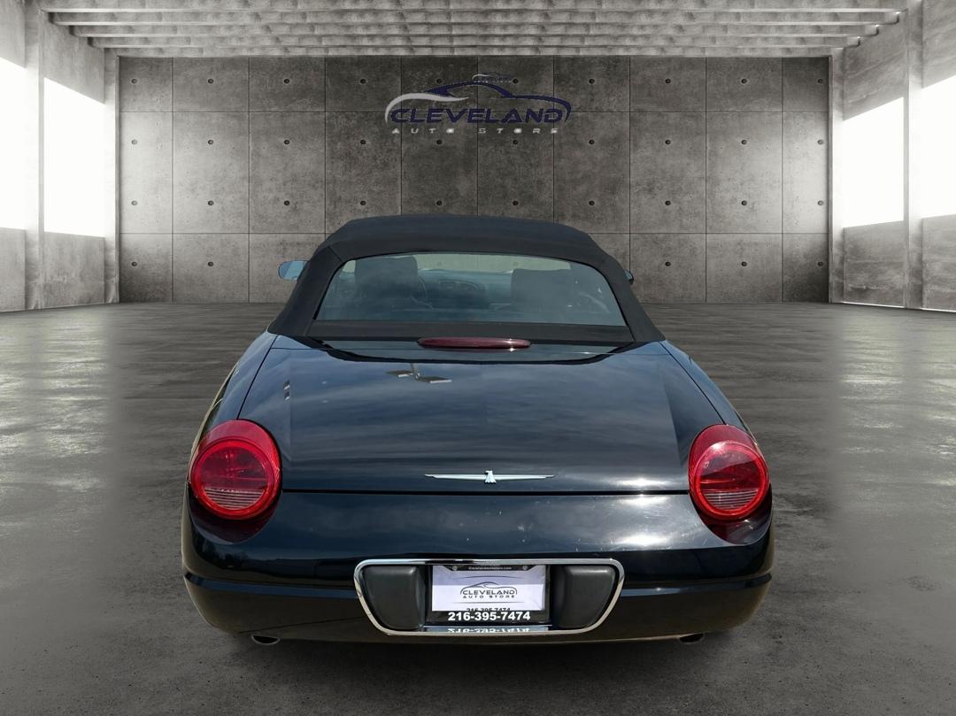 Ford Thunderbird  2003