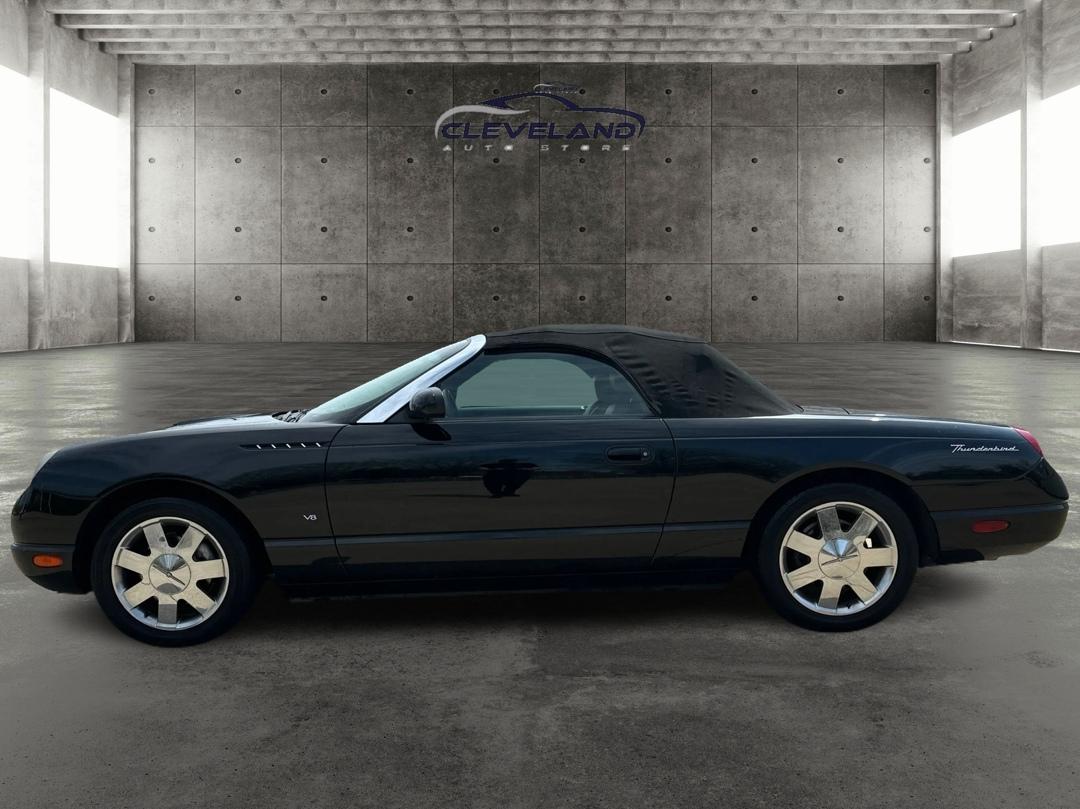 Ford Thunderbird  2003