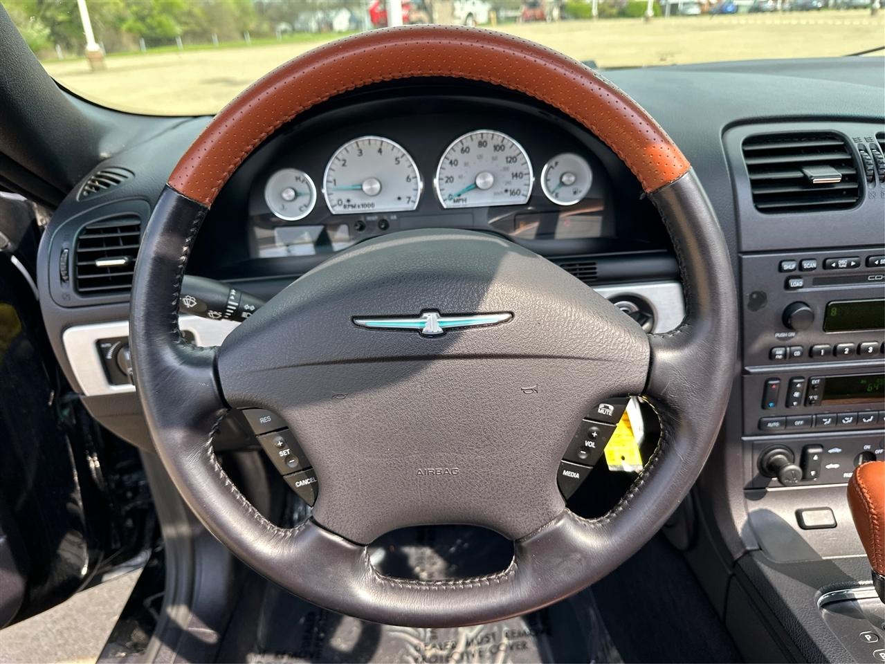 Ford Thunderbird  2003