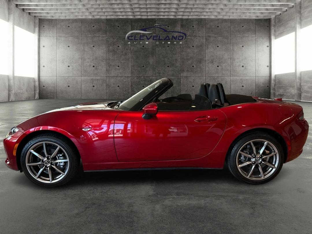 Mazda MX-5 Miata  2022