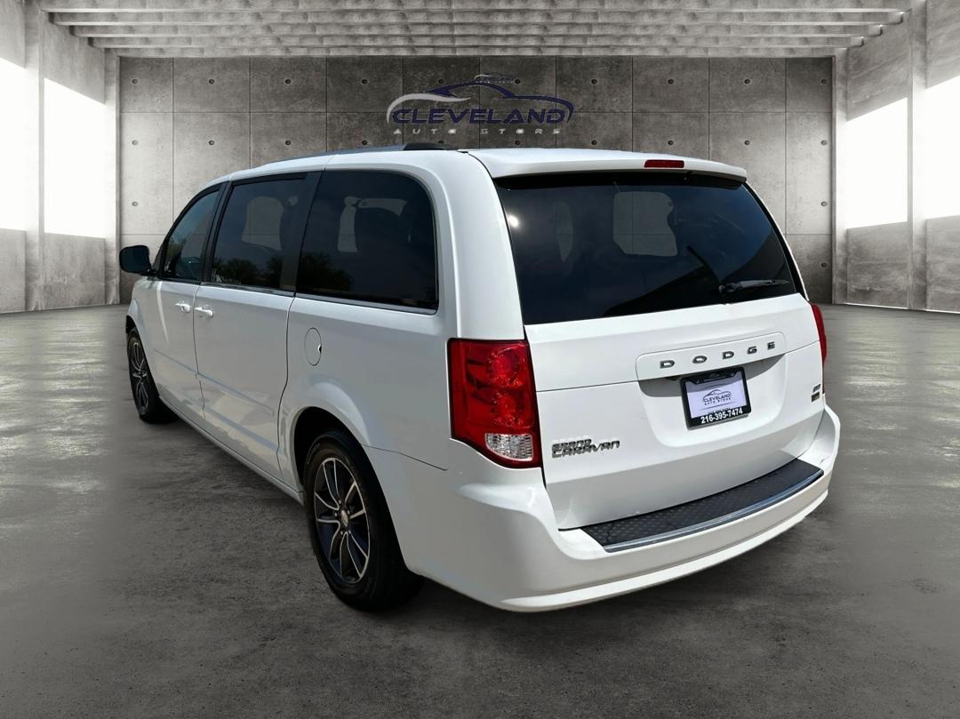 Dodge Grand Caravan  2017