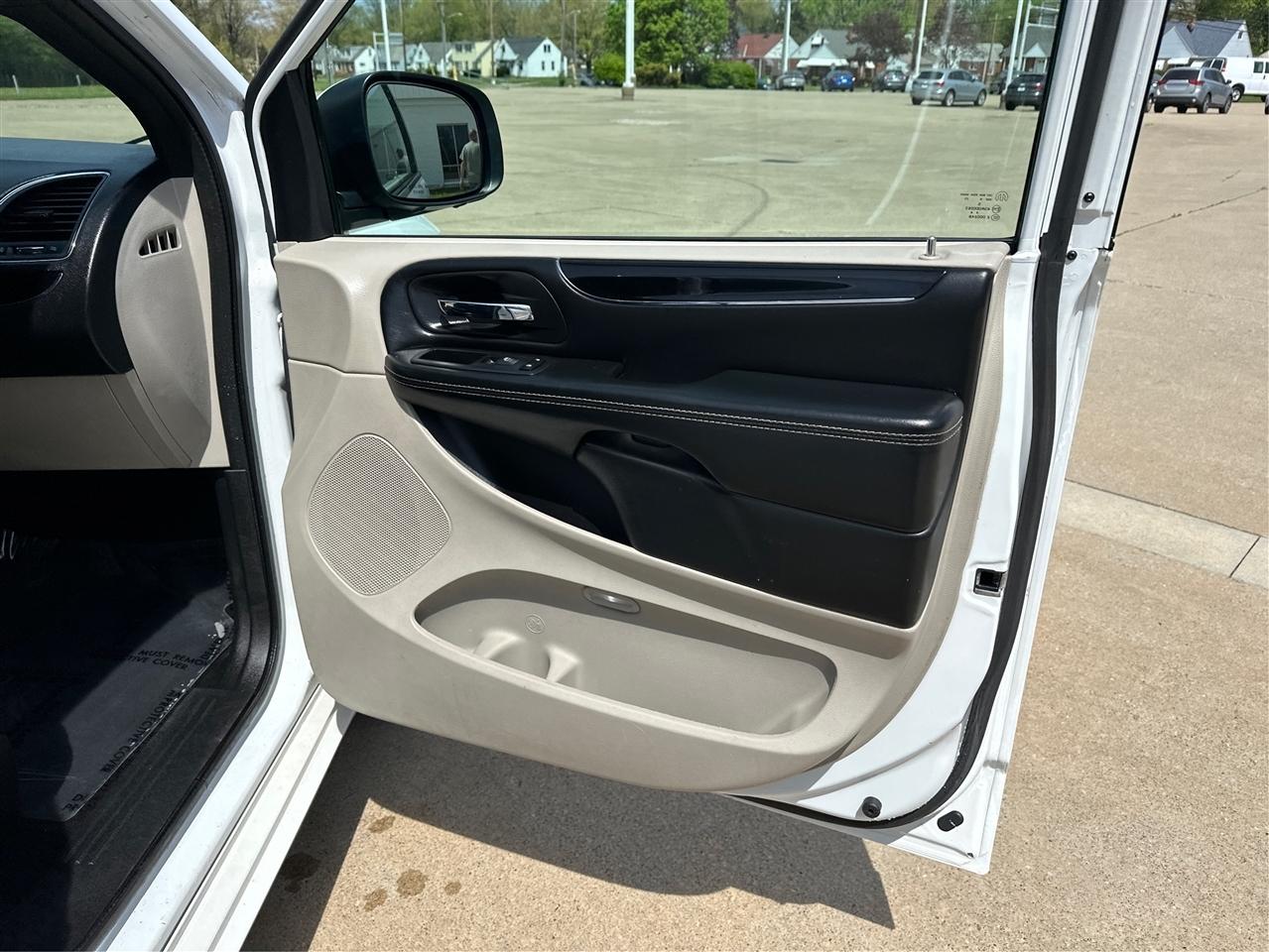 Dodge Grand Caravan  2017