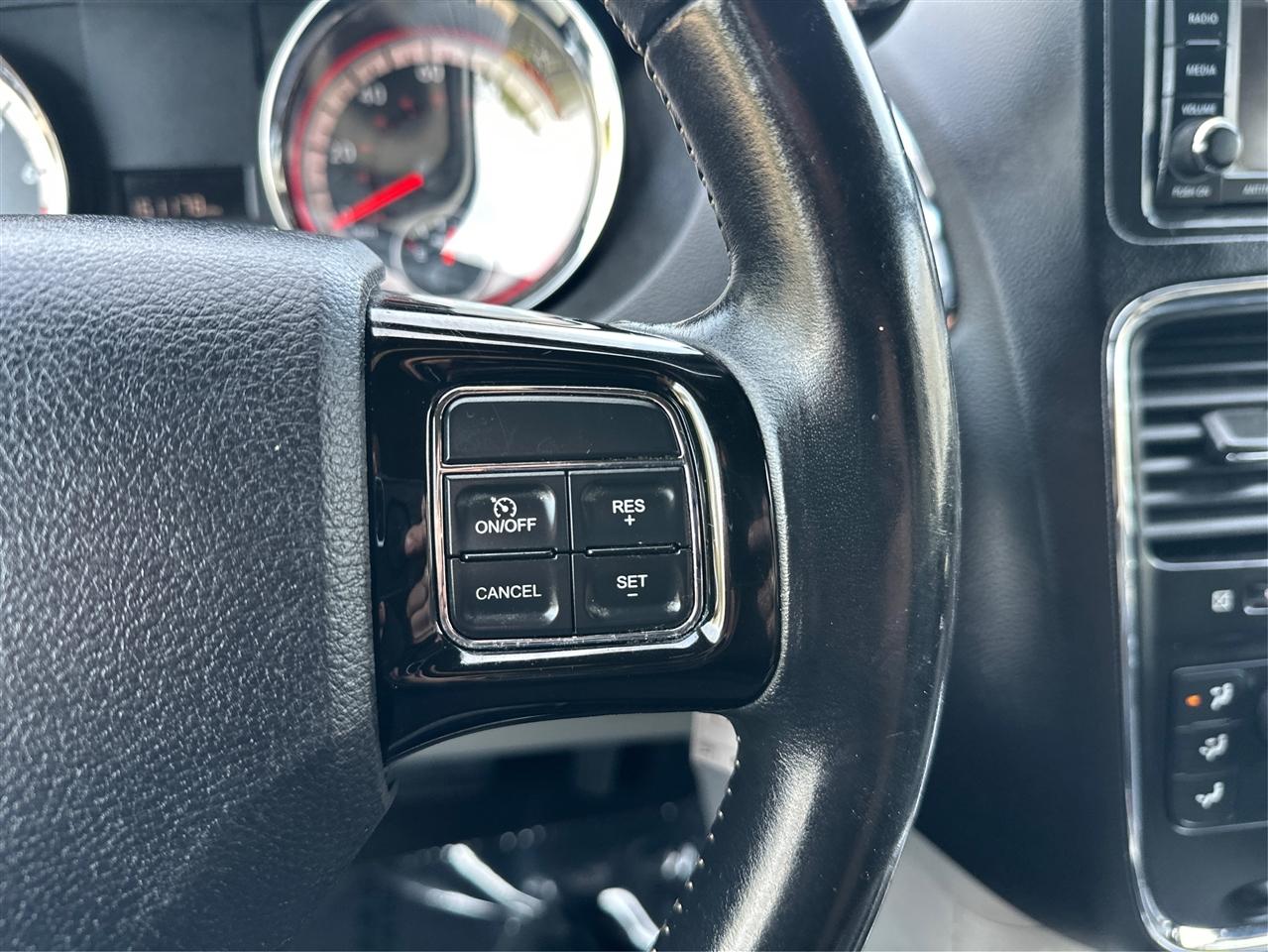 Dodge Grand Caravan  2017