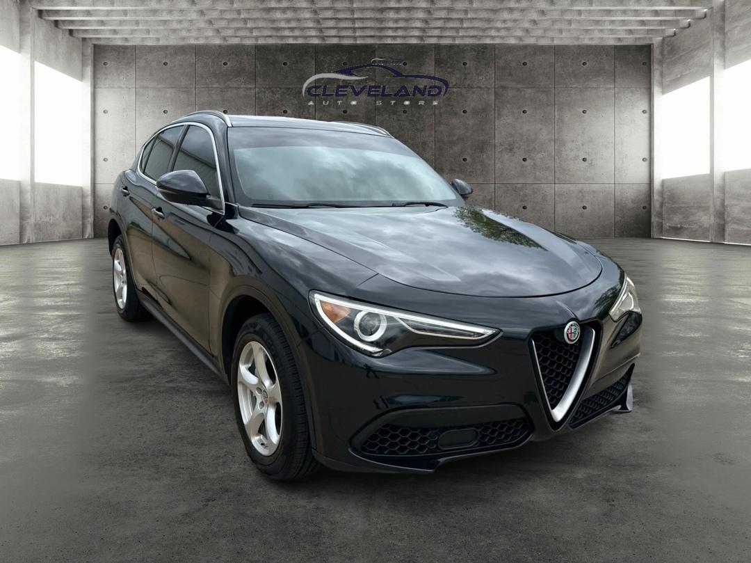 2018 Alfa Romeo Stelvio BASE