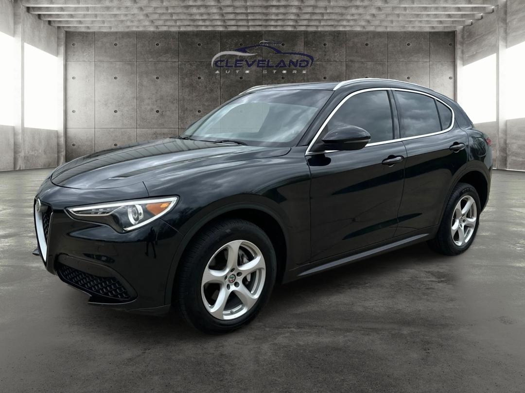 Alfa Romeo Stelvio  2018