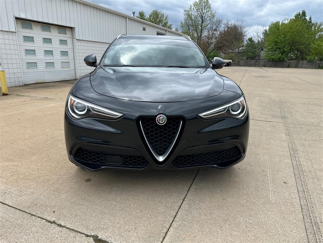 Alfa Romeo Stelvio  2018