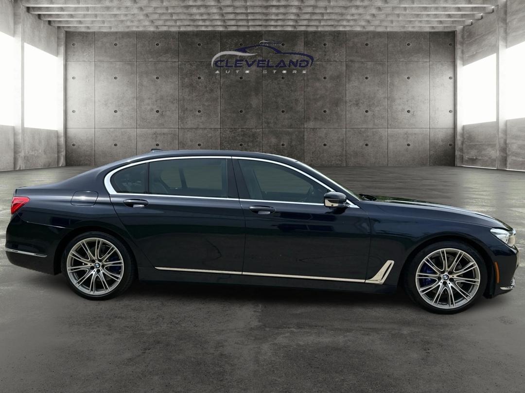 BMW 7-Series  2019